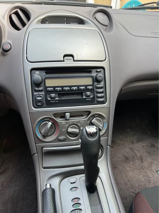 2000 Toyota Celica 7th Gen - Image 10 of 16