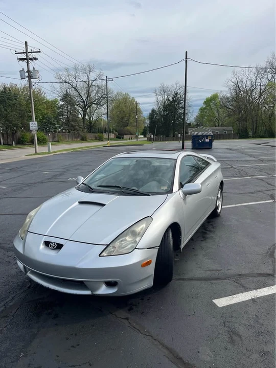 2000 Toyota Celica 7th Gen - Image 2 of 7