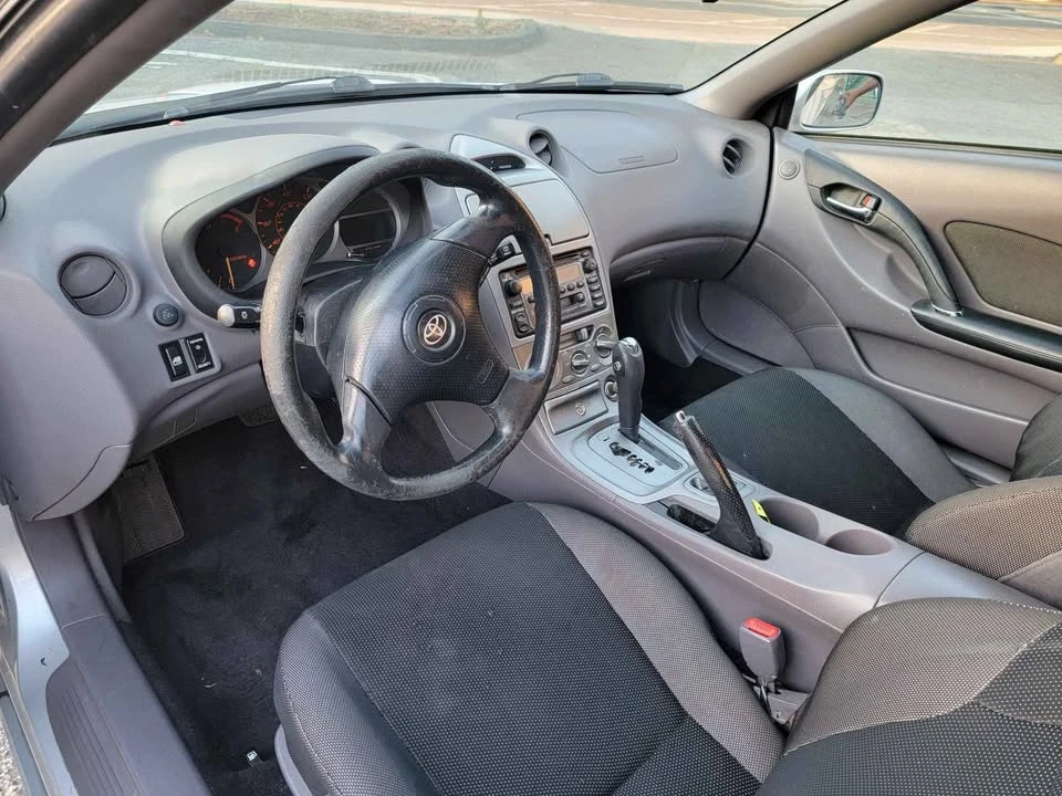 2000 Toyota Celica 7th Gen - Image 2 of 4