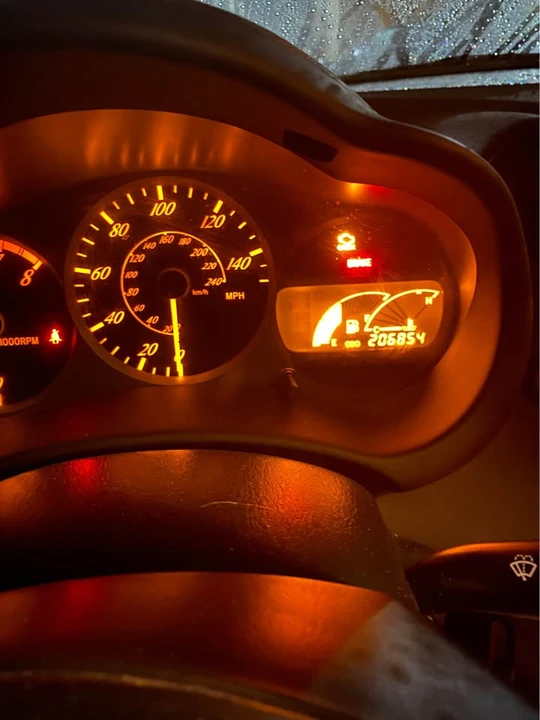 2000 Toyota Celica 7th Gen - Image 5 of 7
