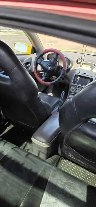 2000 Toyota Celica 7th Gen - Image 9 of 15