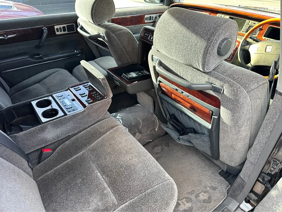 2000 Toyota Century 2nd Gen - Image 6 of 10