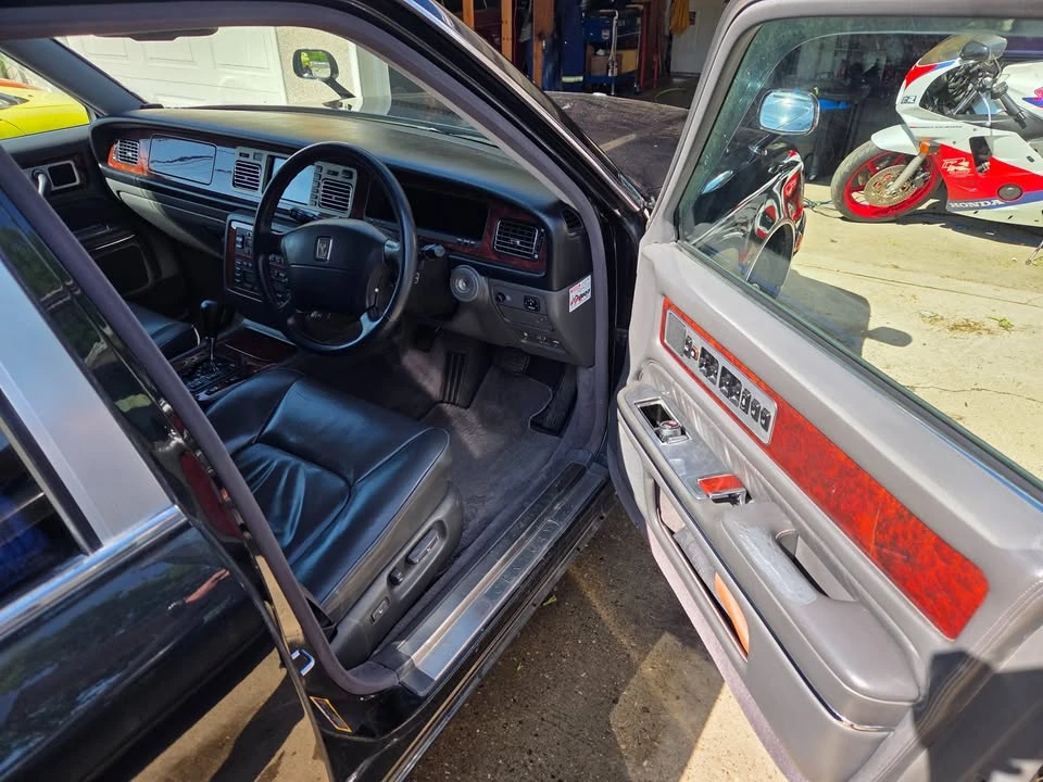 2000 Toyota Century 2nd Gen - Image 6 of 11
