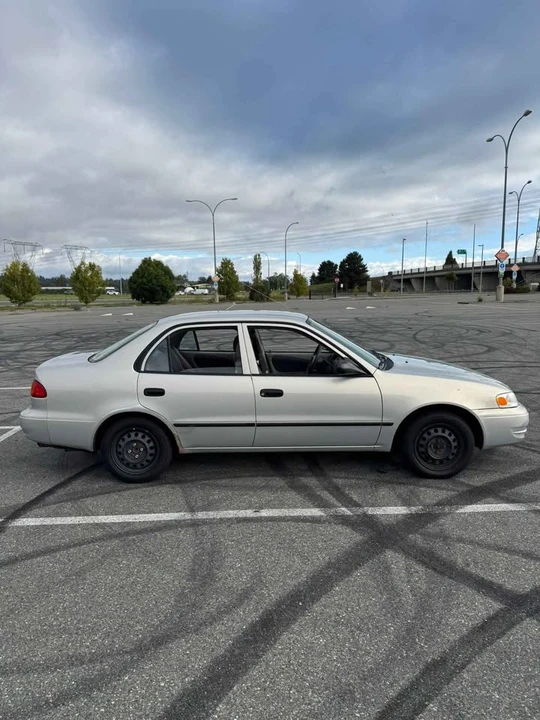 2000 Toyota Corolla 8th Gen - Image 5 of 15