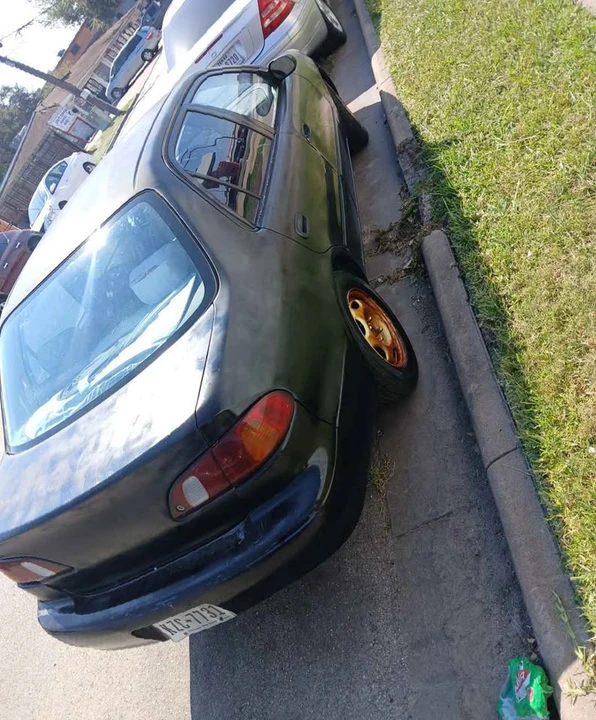 2000 Toyota Corolla 8th Gen - Image 2 of 5