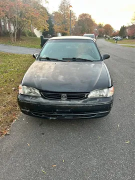 2000 Toyota Corolla CE Sedan