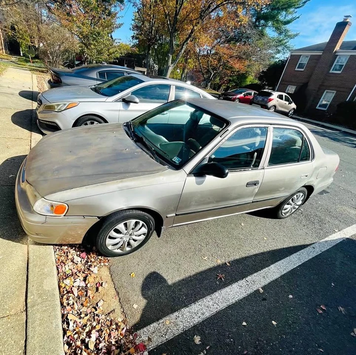 2000 Toyota Corolla 8th Gen - Image 1 of 3