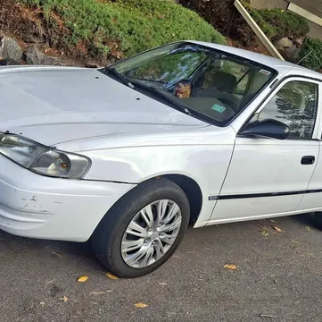 2000 Toyota Corolla DX Sedan