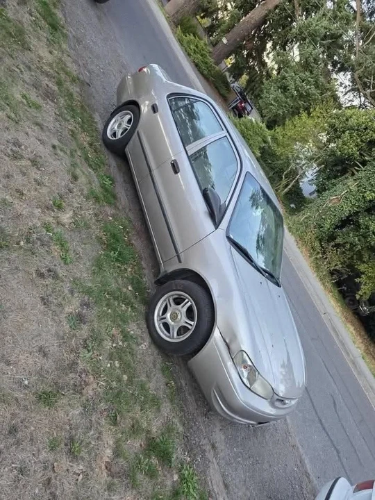 2000 Toyota Corolla 8th Gen - Image 2 of 7