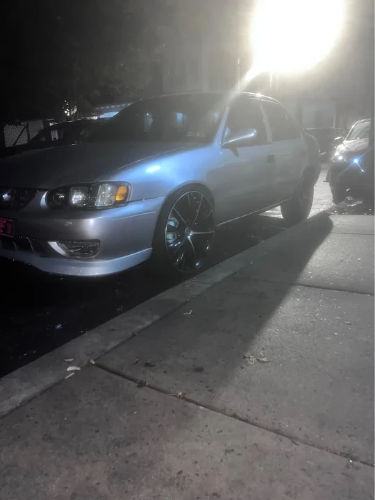 2000 Toyota Corolla 8th Gen - Image 2 of 3