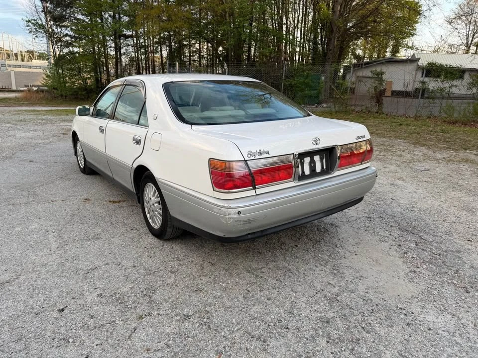 2000 Toyota Crown 11th Gen - Image 4 of 15