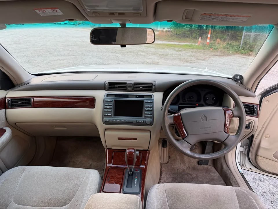 2000 Toyota Crown 11th Gen - Image 8 of 15