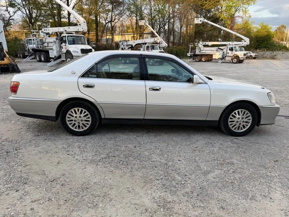 2000 Toyota Crown 11th Gen - Image 7 of 15