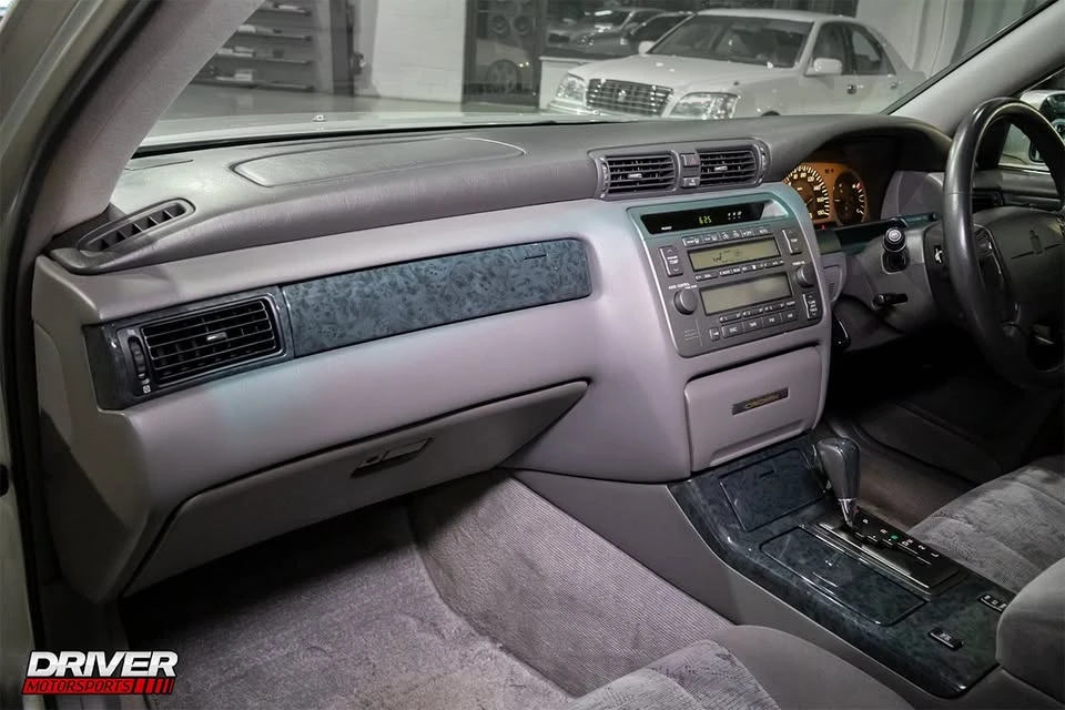 2000 Toyota Crown 11th Gen - Image 15 of 20