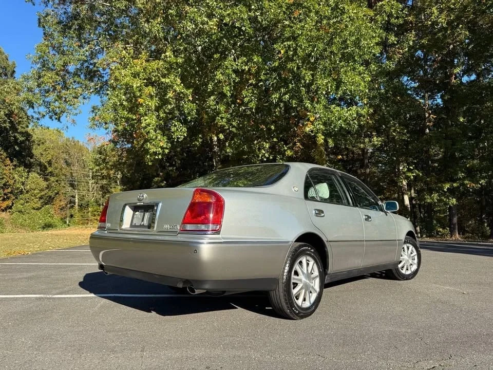 2000 Toyota Crown 11th Gen - Image 3 of 16