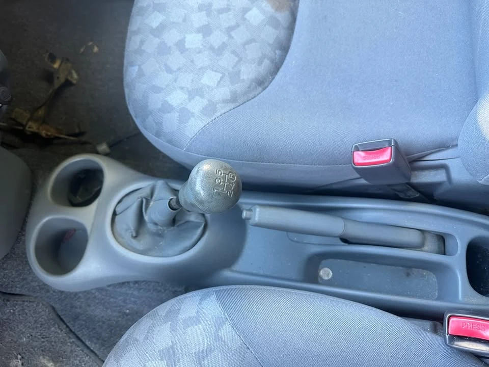 2000 Toyota Echo - Image 11 of 13