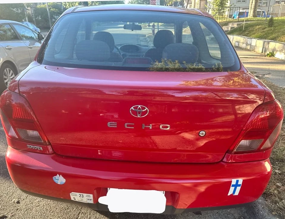 2000 Toyota Echo - Image 7 of 13
