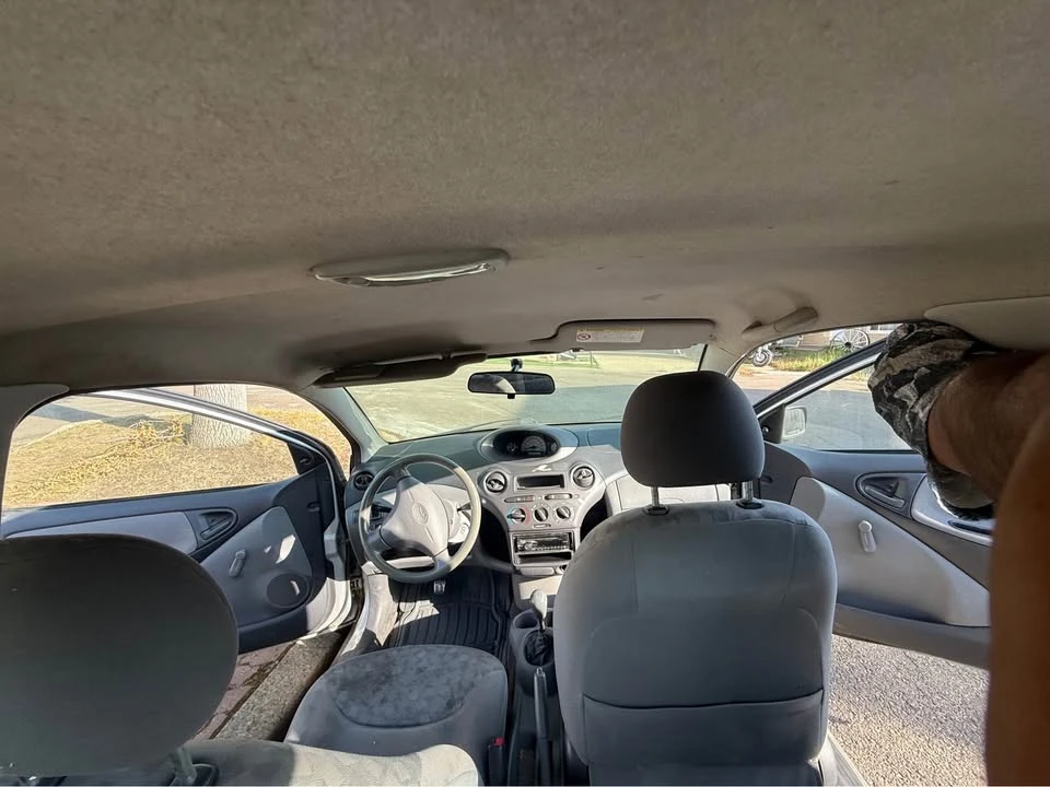 2000 Toyota Echo - Image 7 of 9