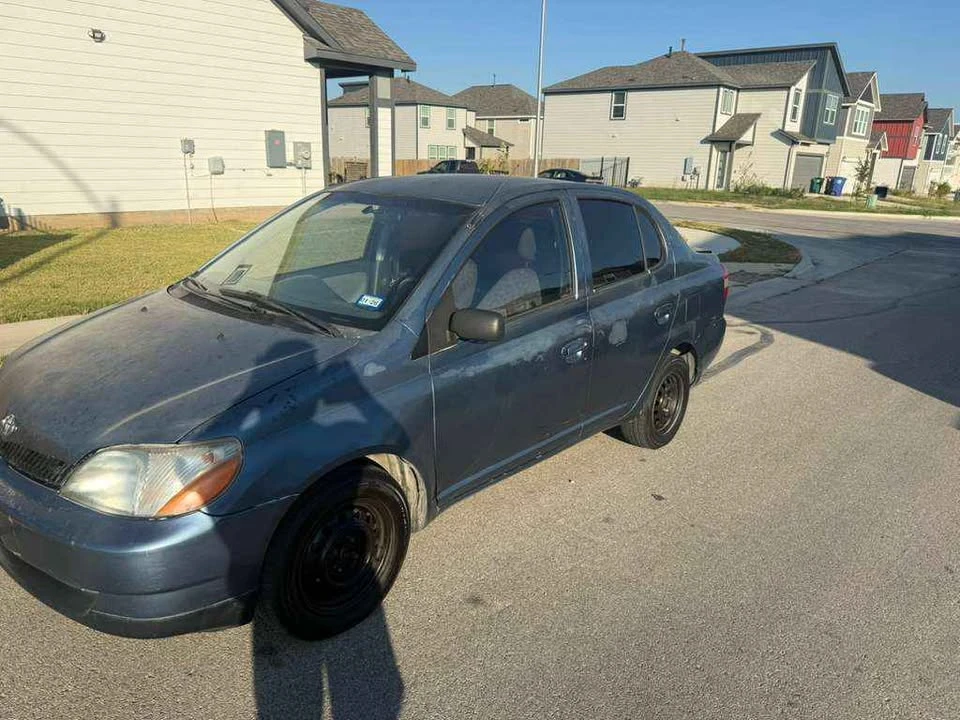 2000 Toyota Echo - Image 4 of 10