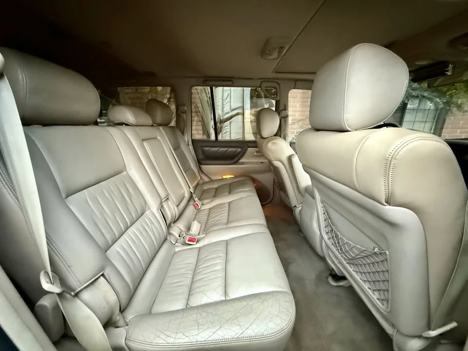 2000 Toyota J100 Land Cruiser - Image 13 of 14