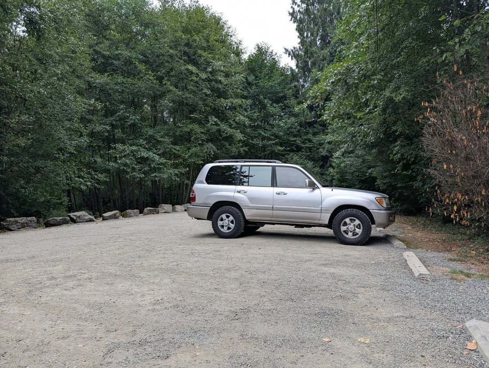2000 Toyota J100 Land Cruiser - Image 4 of 10