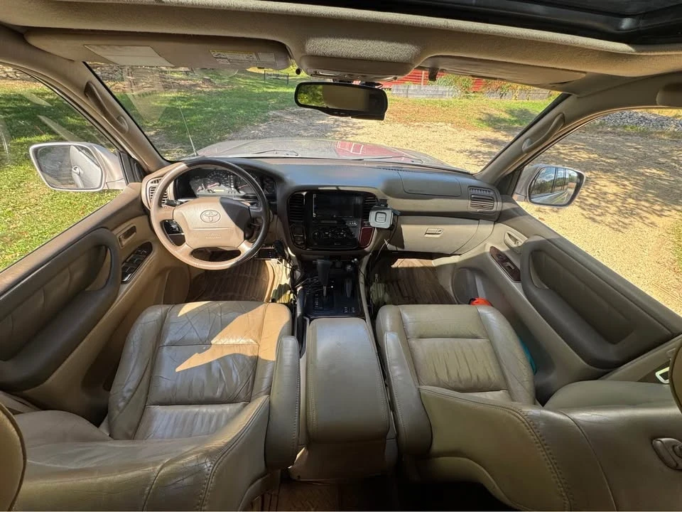 2000 Toyota J100 Land Cruiser - Image 4 of 17