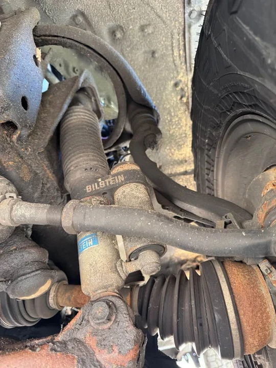 2000 Toyota J100 Land Cruiser - Image 16 of 17