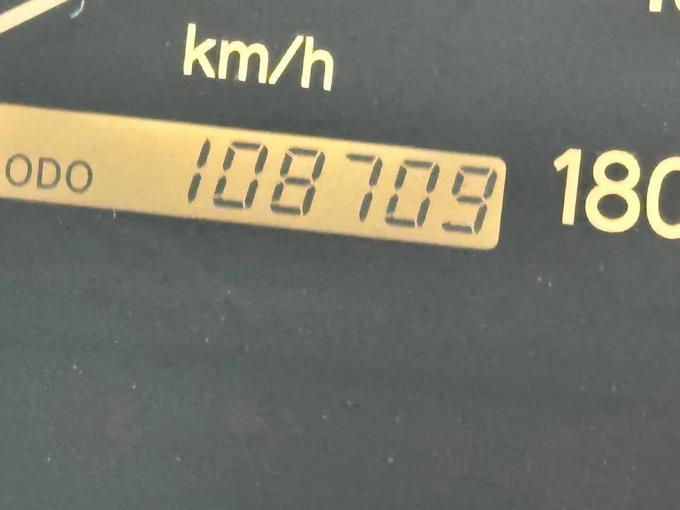 2000 Toyota Mark II 8th Gen - Image 12 of 20