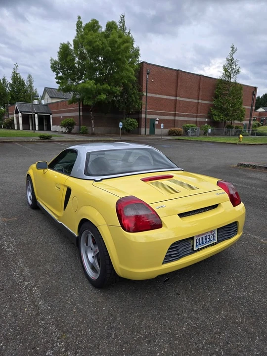 2000 Toyota MR2 Spyder/MR-S - Image 7 of 15