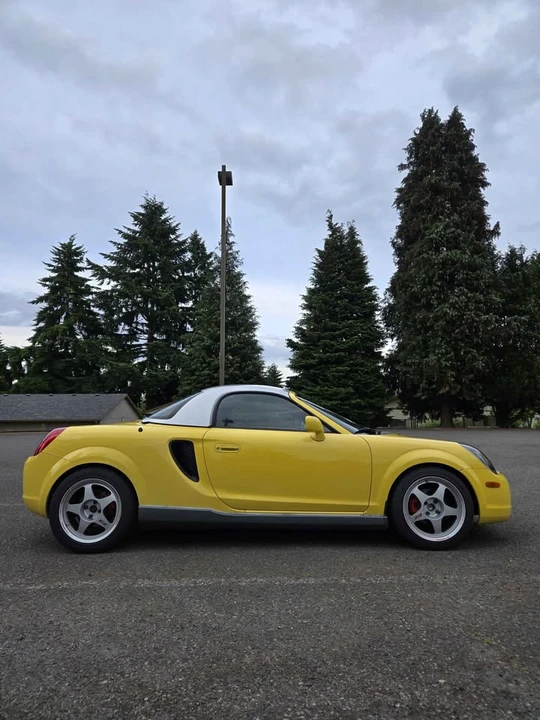 2000 Toyota MR2 Spyder/MR-S - Image 3 of 15