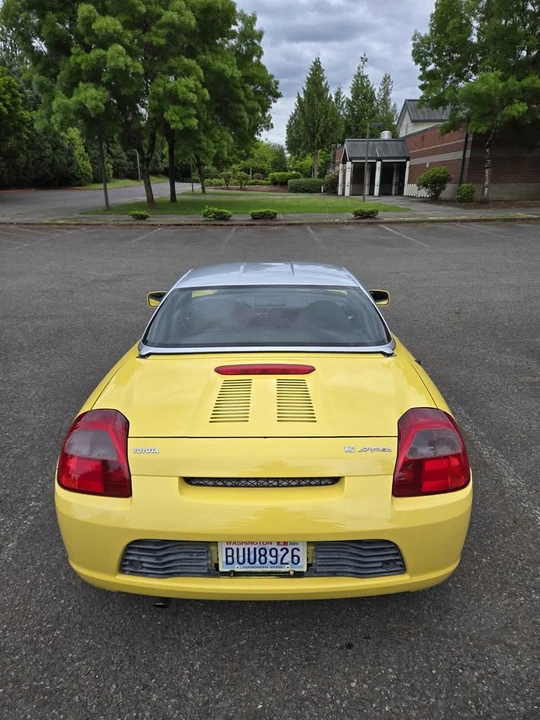 2000 Toyota MR2 Spyder/MR-S - Image 5 of 15