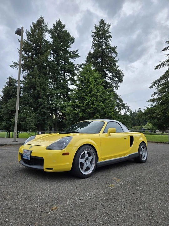 2000 Toyota MR2 Spyder/MR-S - Image 9 of 15