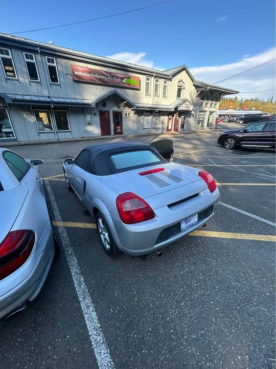 2000 Toyota MR2 Spyder/MR-S - Image 3 of 4