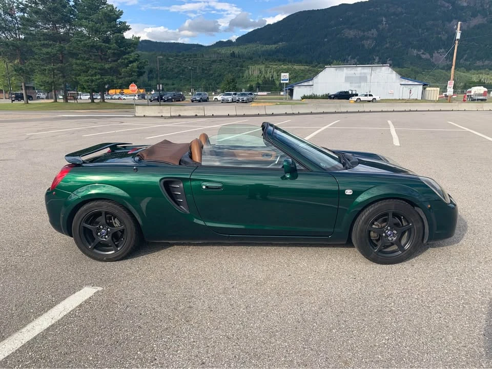 2000 Toyota MR2 Spyder/MR-S - Image 5 of 12