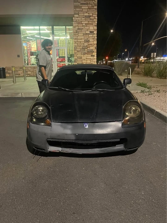 2000 Toyota MR2 Spyder/MR-S - Image 2 of 5