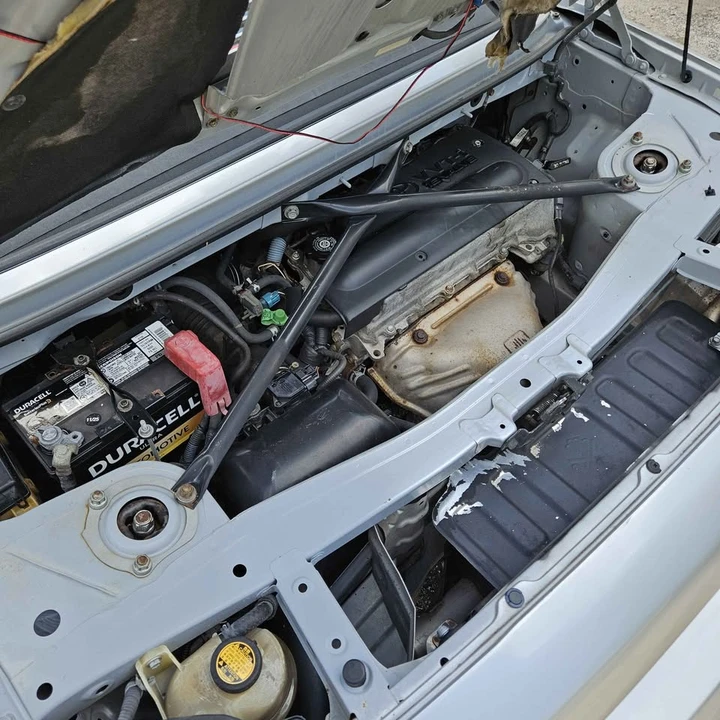 2000 Toyota MR2 Spyder/MR-S - Image 16 of 18