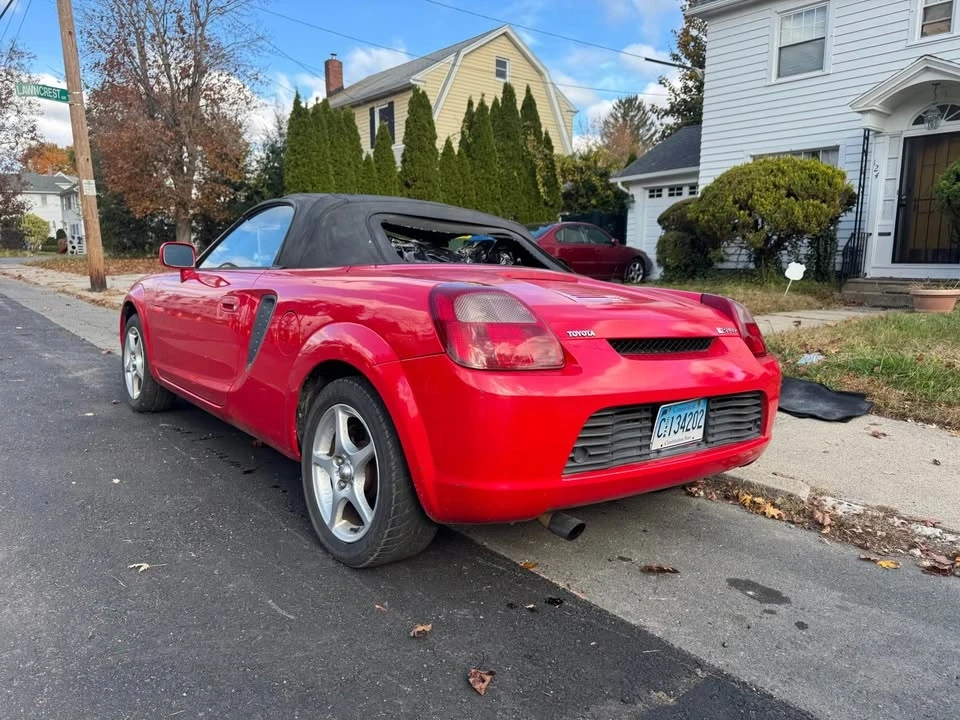 2000 Toyota SW20 MR2 - Image 9 of 9