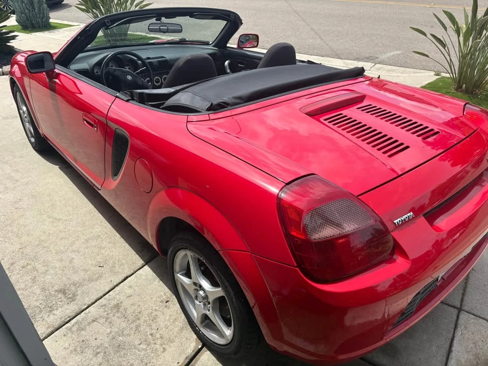 2000 Toyota MR2 Spyder/MR-S - Image 4 of 10
