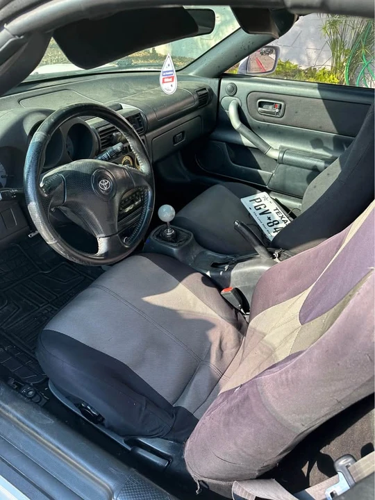 2000 Toyota MR2 Spyder/MR-S - Image 4 of 9