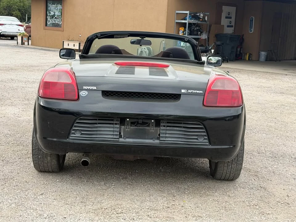 2000 Toyota MR2 Spyder/MR-S - Image 4 of 12