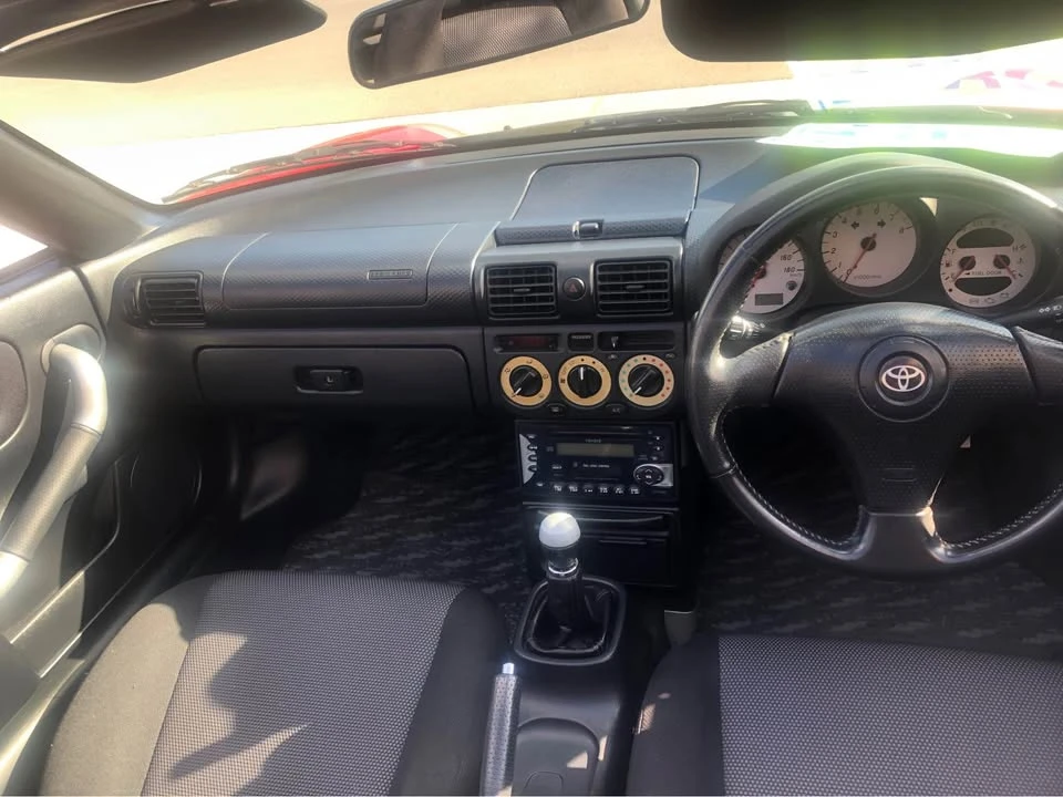 2000 Toyota MR2 Spyder/MR-S - Image 14 of 17