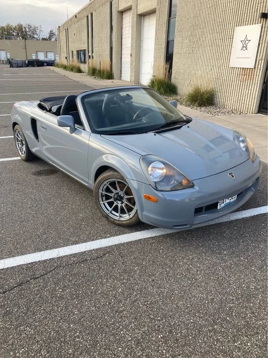 2000 Toyota MR2 Spyder/MR-S - Image 2 of 15