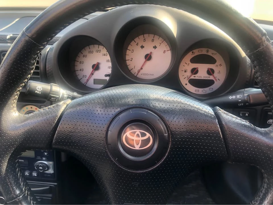 2000 Toyota MR2 Spyder/MR-S - Image 12 of 17