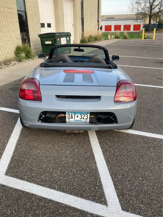 2000 Toyota MR2 Spyder/MR-S - Image 5 of 15