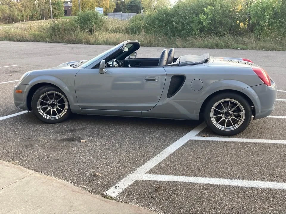 2000 Toyota MR2 Spyder/MR-S - Image 3 of 15