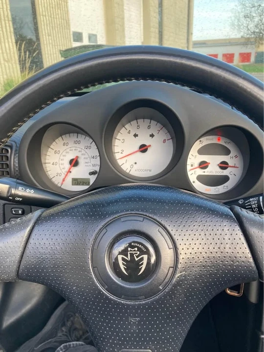 2000 Toyota MR2 Spyder/MR-S - Image 9 of 15