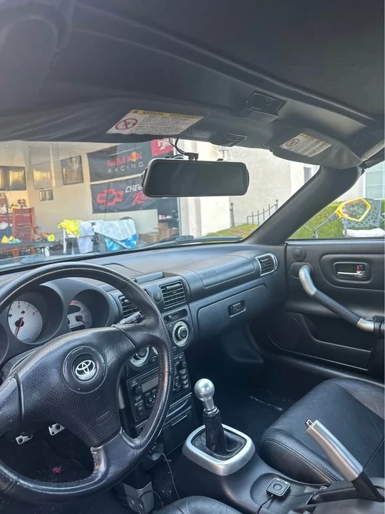 2000 Toyota MR2 Spyder/MR-S - Image 6 of 6