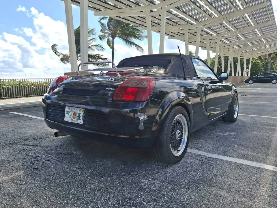 2000 Toyota MR2 Spyder/MR-S - Image 9 of 20
