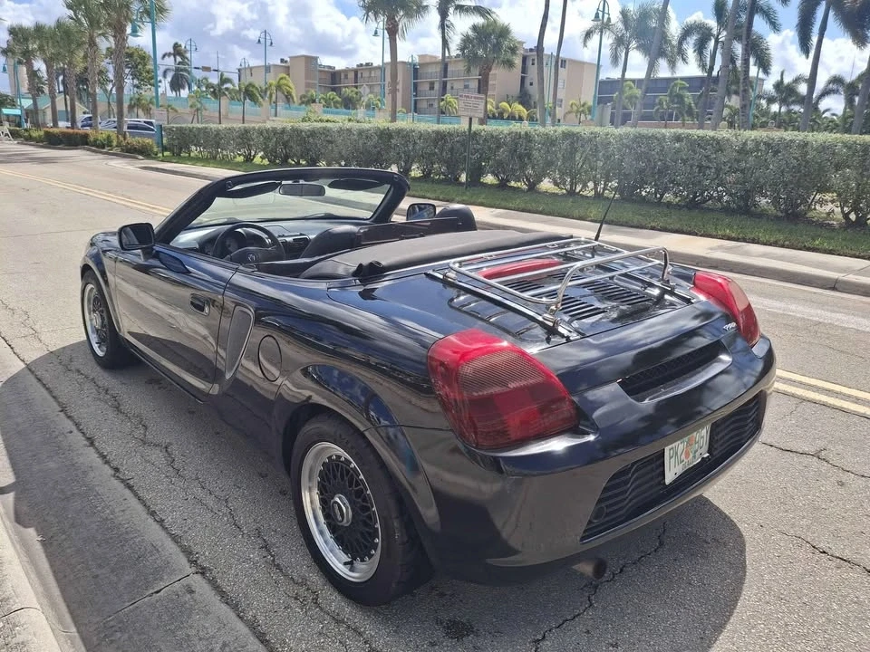2000 Toyota MR2 Spyder/MR-S - Image 2 of 20