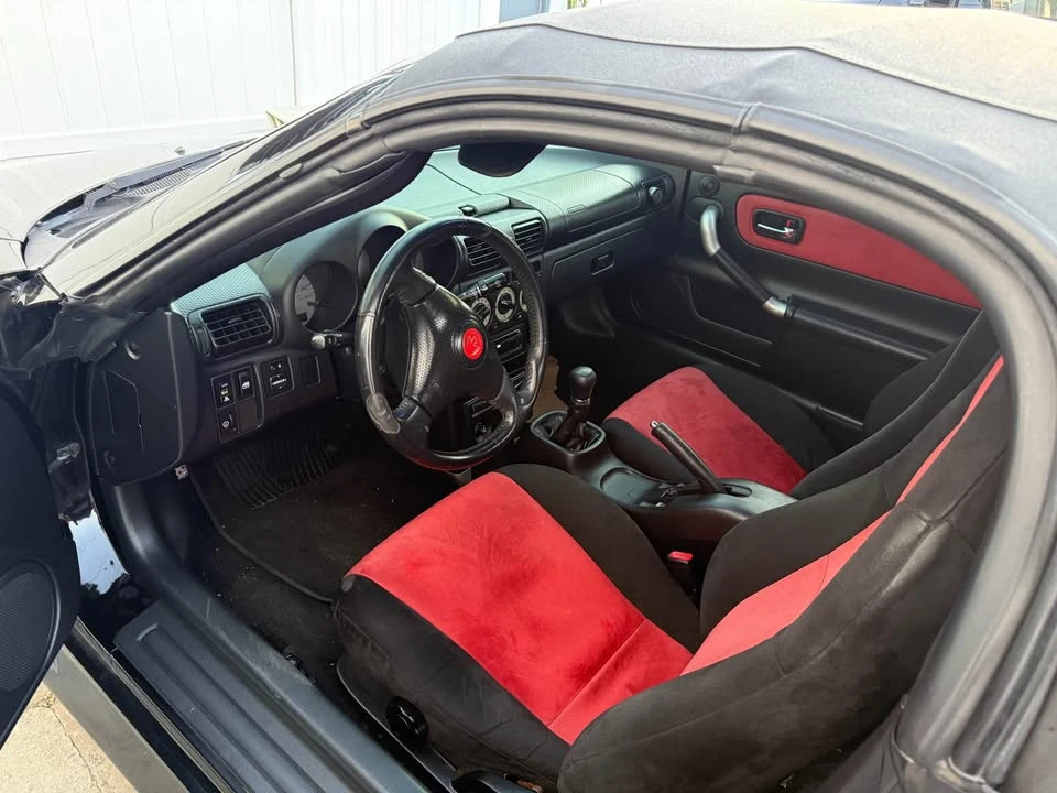 2000 Toyota MR2 Spyder/MR-S - Image 3 of 4